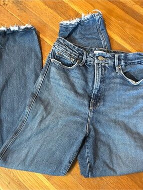 Good American Curve Straight Jeans